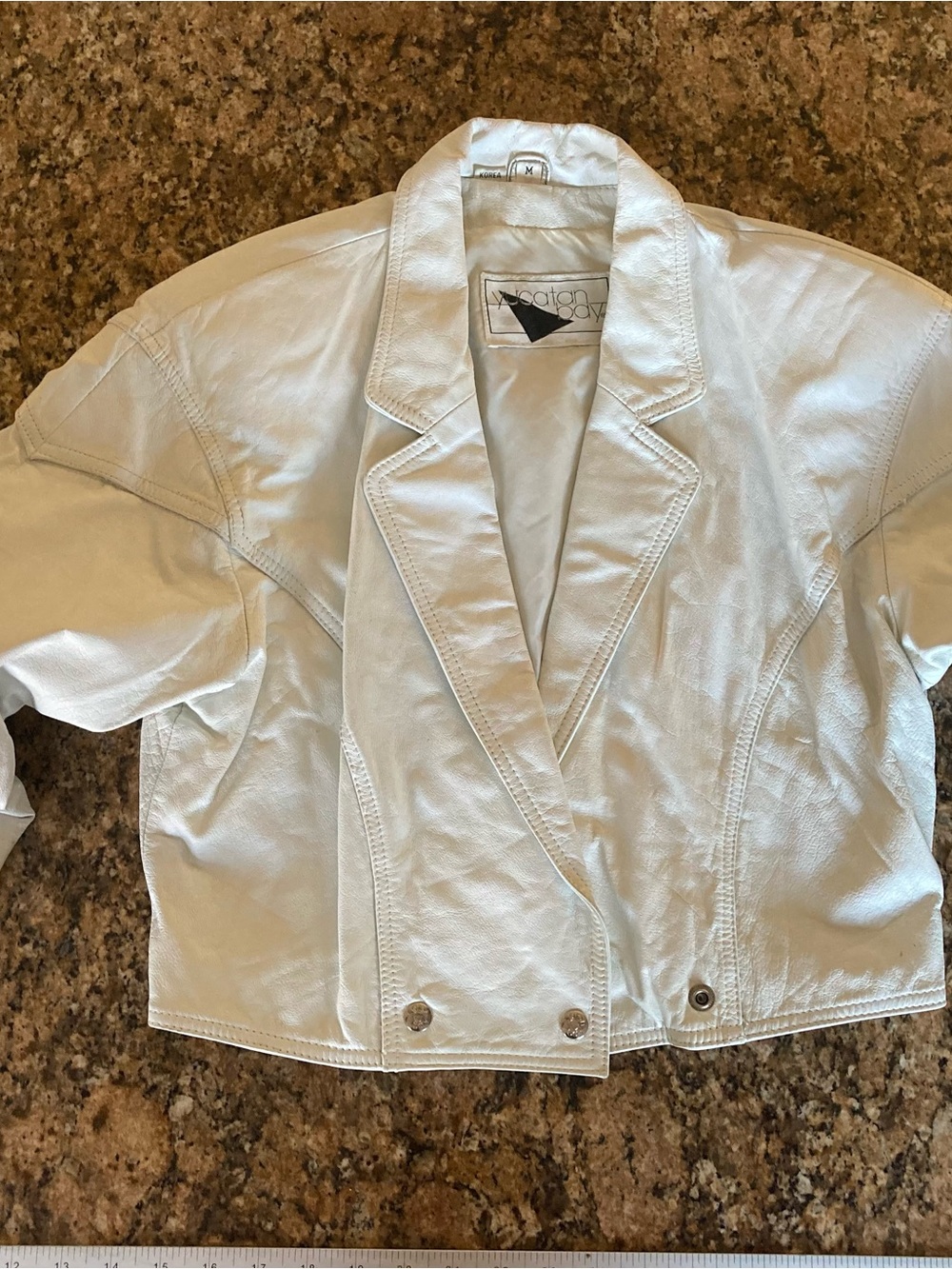 Vintage Cropped White Leather Blazer Jacket - Yucatán Bay 80’s